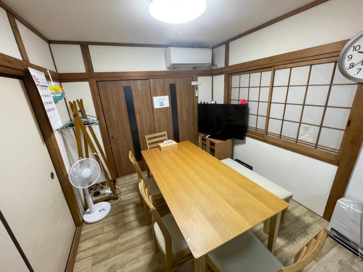 Casa de hóspedes Sunhome コリアタウン近く 一軒家貸切り 今里 Osaka